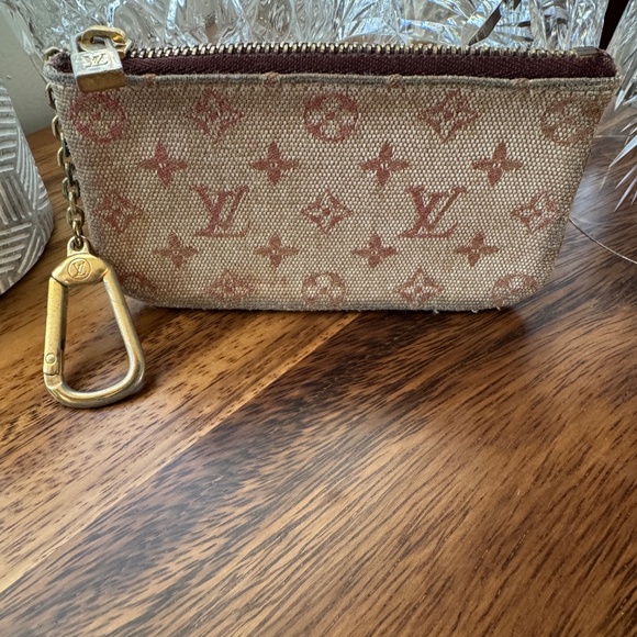 Louis Vuitton Key Wallet - Picture 2 of 6
